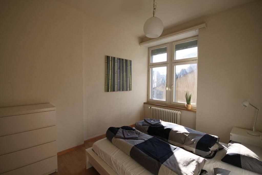 Hitrental Seefeld - Kreuzstrasse Apartments Цюрих Екстериор снимка